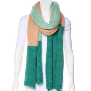 Wonderful Gift.Fabulous, Warm & Cozy Scarf Wrap.